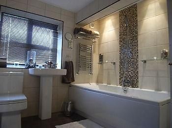 Tudor Lodge Ammanford Extérieur photo